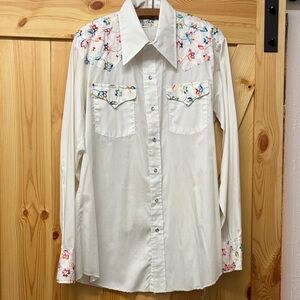 Embroidered Western Dress Shirt